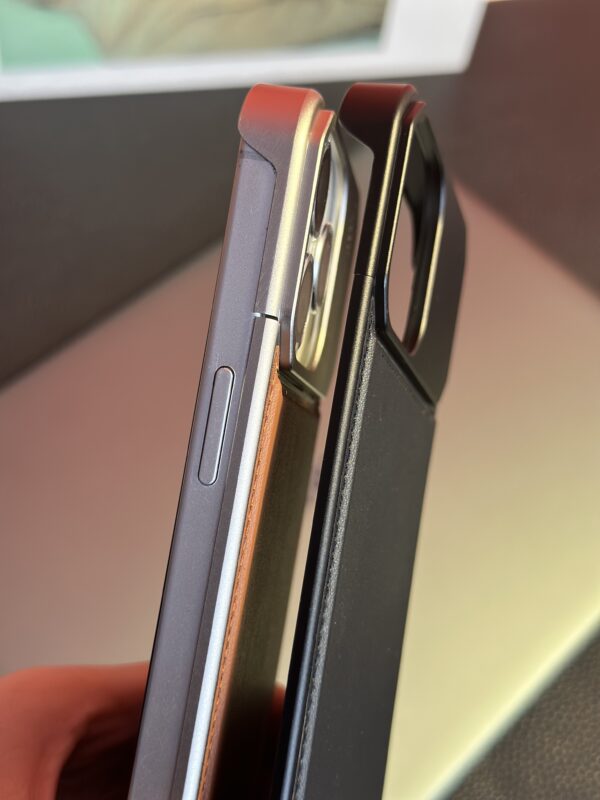 Leather frameless metal aromatherapy magnetic case Sakura sound suitable for Apple mobile phone case - Image 3